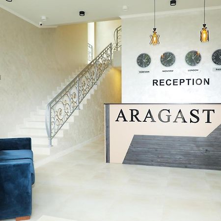 Aragast Hotel & Brewery Sevan Extérieur photo