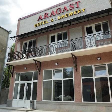 Aragast Hotel & Brewery Sevan Extérieur photo