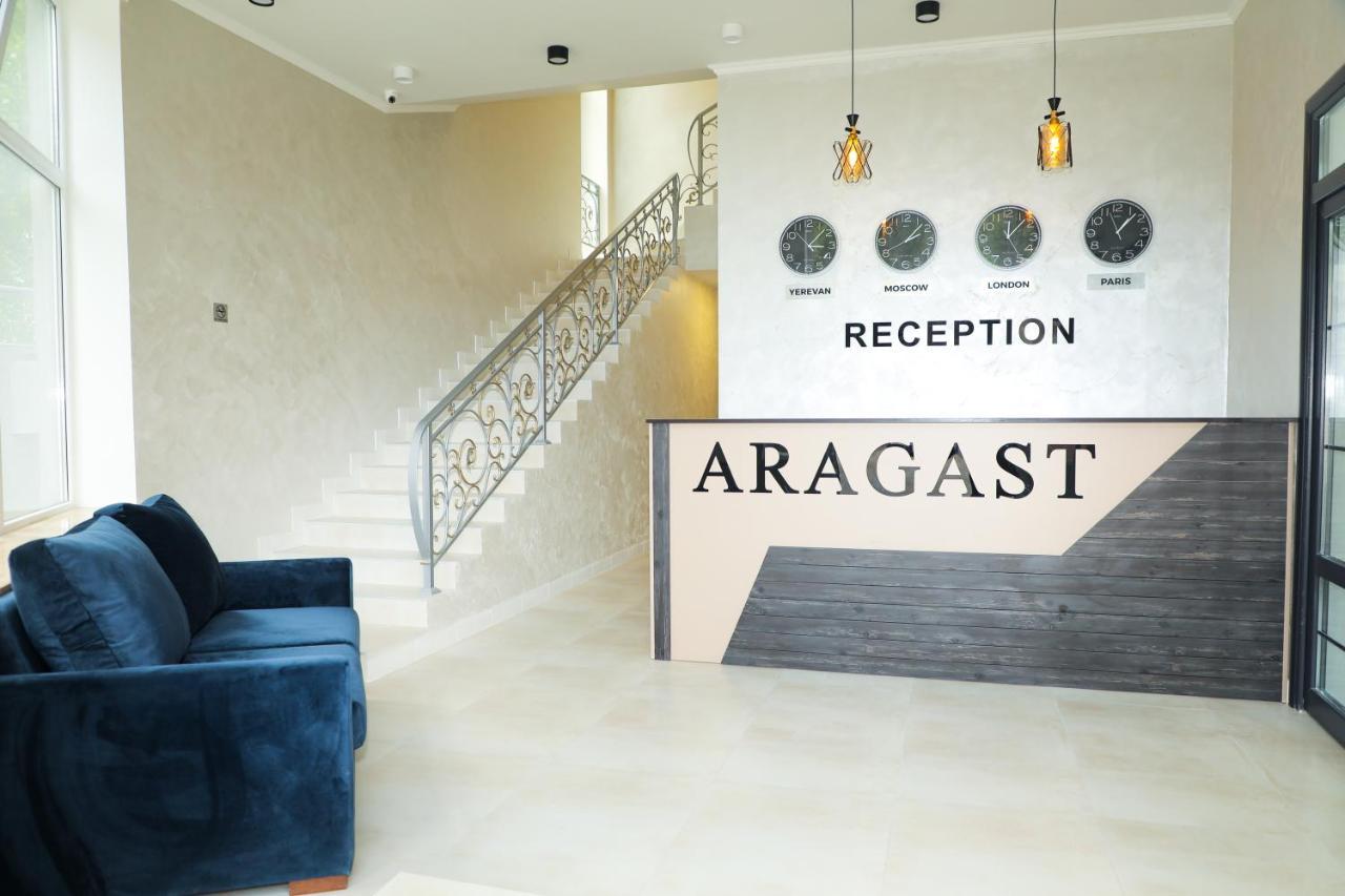 Aragast Hotel & Brewery Sevan Extérieur photo